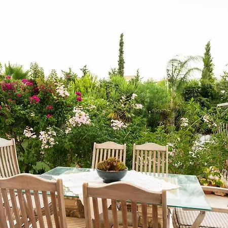 Nicole's Garden Villa Kallithéa